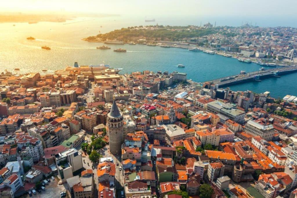 Daire Spacious 3br W Elevator&ac In Taksim İstanbul