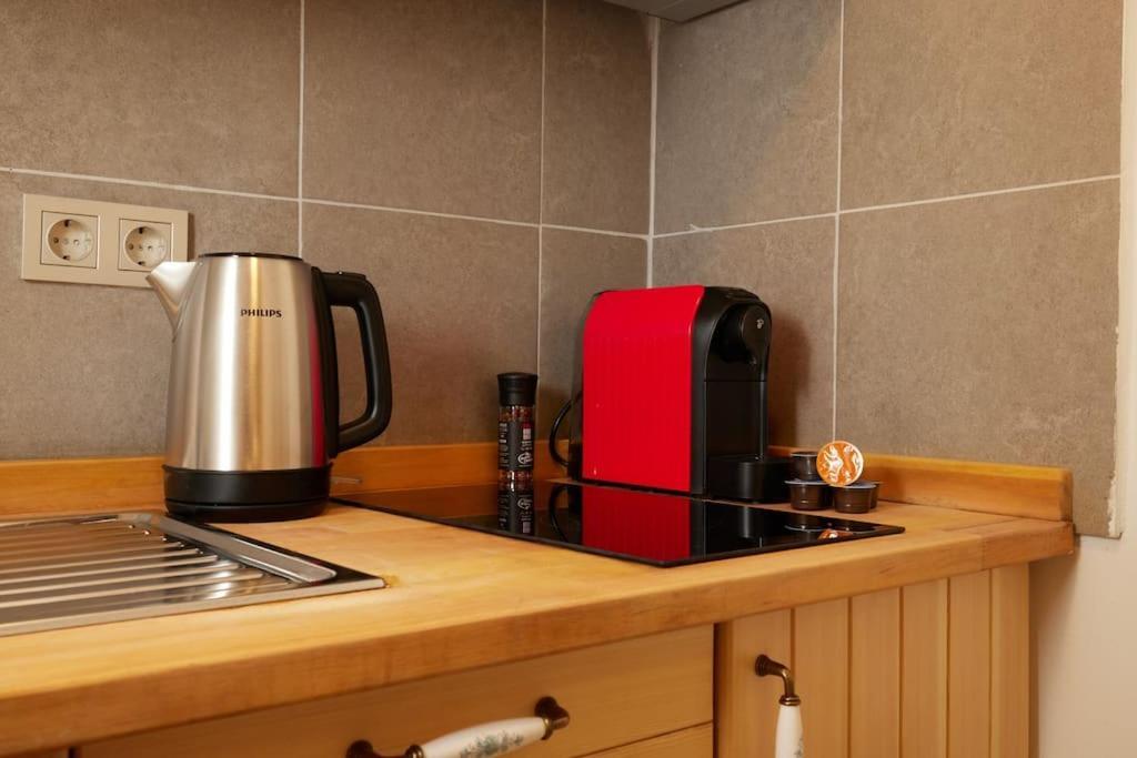 Spacious 3br W Elevator&ac In Taksim Daire